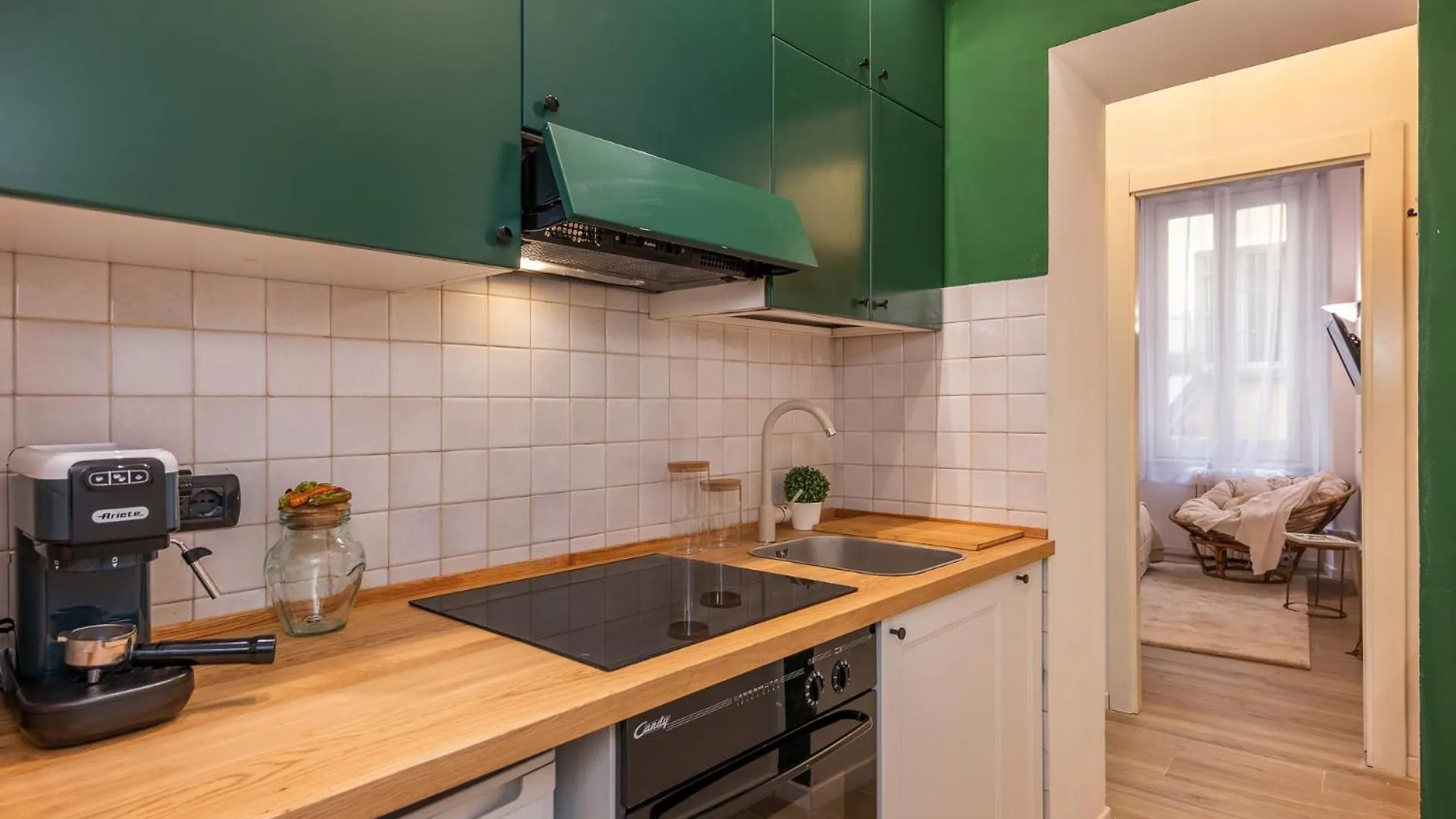 Elegant And Stylish Design Apartments In Brera Near The Metro 밀라노