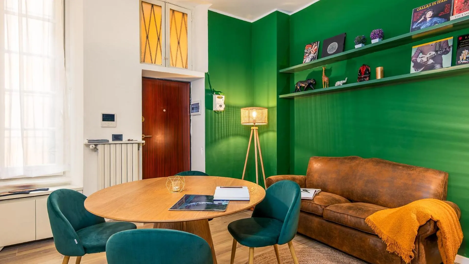 Elegant And Stylish Design Apartments In Brera Near The Metro 밀라노 0*,  이탈리아