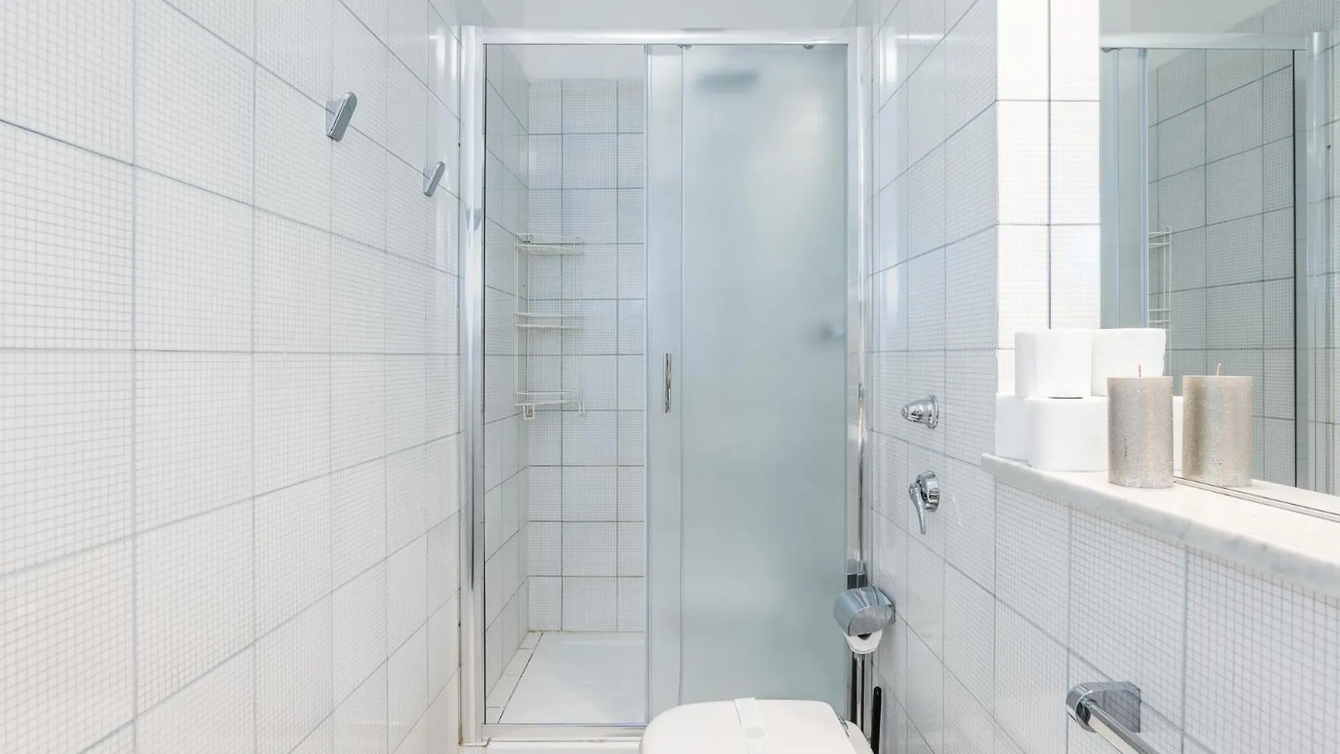 Elegant And Stylish Design Apartments In Brera Near The Metro Milán 0*,  Itálie